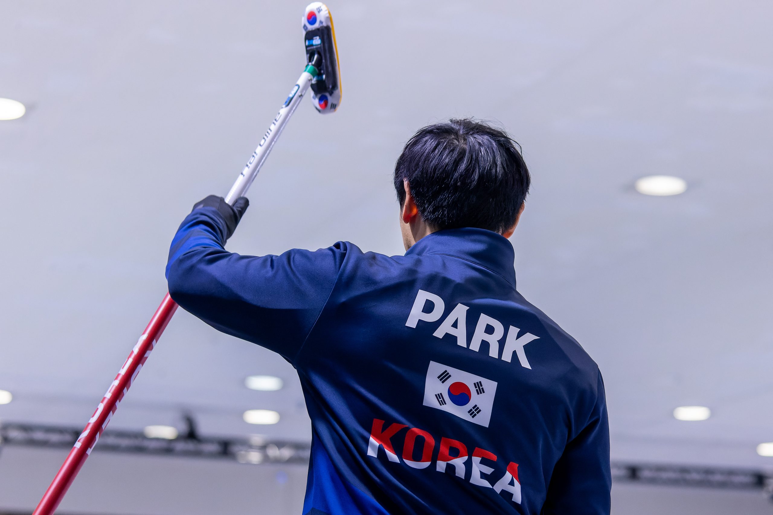 Park looking to defend Korean men's title